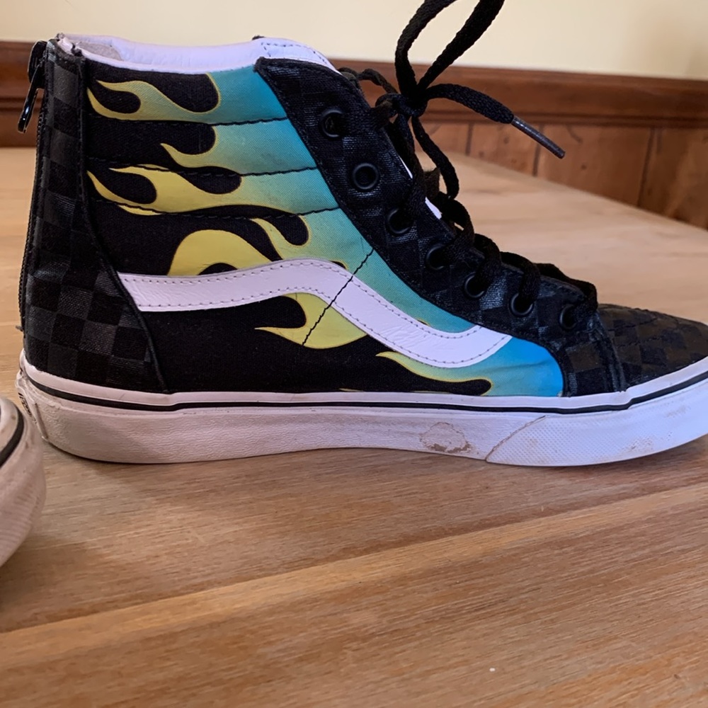 Vans High Top - Picture 2 of 9